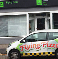 Flying Pizza outside