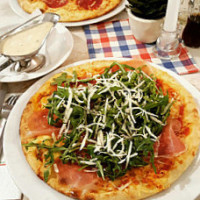 Pizzeria Covaccino food