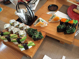 HENKAKU Sushi & Asiatisches Restaurant food