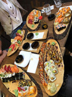 Sushi 93 food