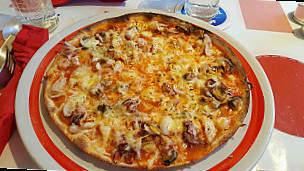 Trattoria Pizzeria Capri food