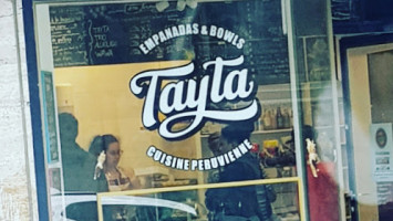 Empanadas Tayta food