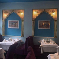 Punjab Tandoori Restaurant inside