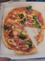 Pizza S.w.a.t. Neuenhagen Bei Berlin food