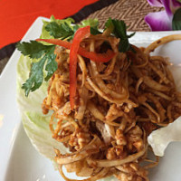 Kha Tha Thaï Sàrl food
