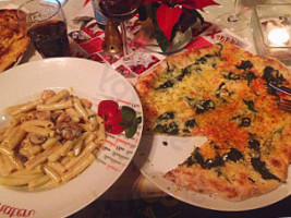 Pizza & Pasta bei Umberto food