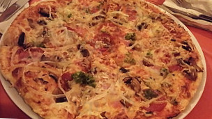 Ristorante - Pizzeria la Fontana food