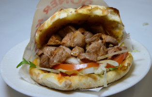 Kapris Kebab food