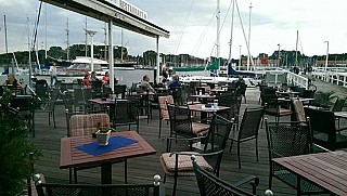 Marina Restaurant Cafe Bar 