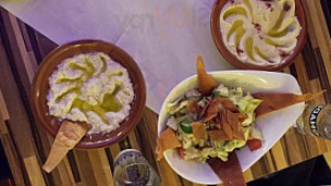 Cedars Arabisch Restaurant food