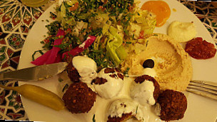 Haroun Al Rachid food