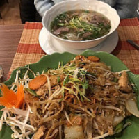 Bistro Pho Saigon food