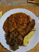 Chizenga Afrikanisches Haus food