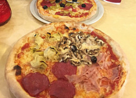 Pizzeria Bruno Tinello food