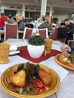 Sommerberg-Hotel Cafe & Aussichtsrestaurant food
