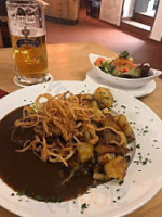 Zum Bayerischen Lowen food