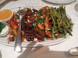 Restaurant Al-Dar food