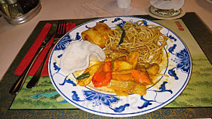 Huy-Hoang food