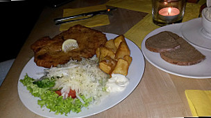 Elisenhof food