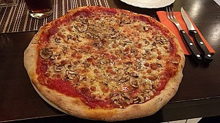 Pizzaria Da Enzo 