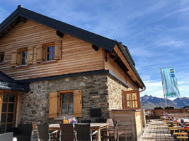 Ascher Hutte food