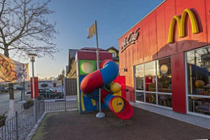 McDonald's Furstenfeldbruck outside