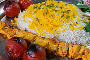 Neshan Delikate Persische Kueche food