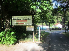 Waldbad-Schenke outside