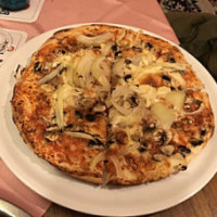 Pizzeria Toni food