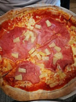 Pizzeria Da Pietro food