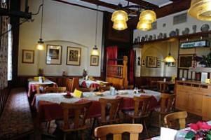 Gasthaus Zum Schloss food