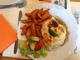Gasthof-cafe Syrau food