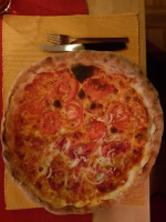 Pizza-shop Da Pietro food