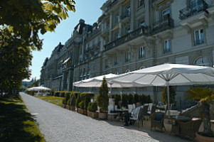 Le Trianon (grand National) inside