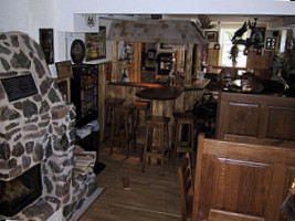 Ravenna-bar Restaurant inside