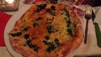 Pizzeria bei Umberto food