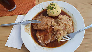 Gasthaus Zum Tiroler food