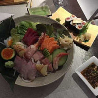 Yume Sushi-bar Restaurant food