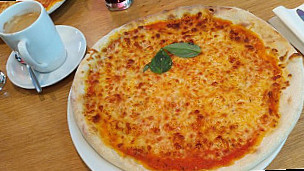 Pizza Amano food