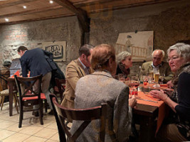 Barrique Weinstube&vinothek food