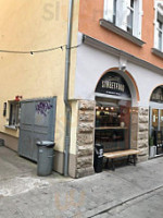 Fritzmitte Streetfood Jena Neugasse outside