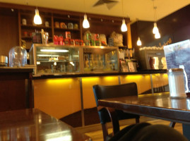 Café Bohne inside