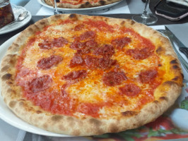 Pizzeria Lucania food