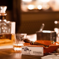 Strauss Restaurant Vineria Bar food