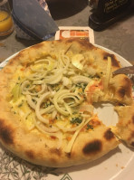 Pizzeria Rimini food