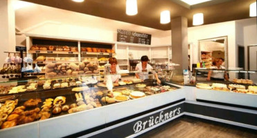 Brückners Bäckerei-Konditorei & Café food