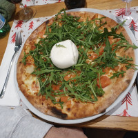 Etna Pizza food