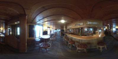 Roessli, Saloon inside