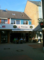 Bar Bistro Knieper food