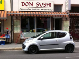 Don Sushi outside